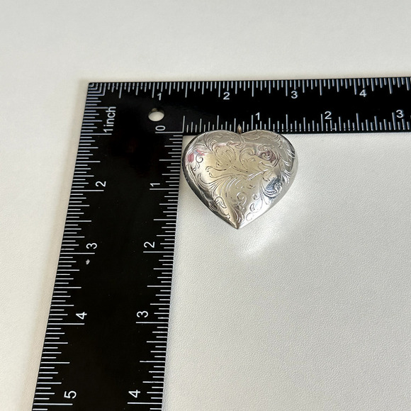 Vintage 925 Sterling Silver Large Puffy Heart Floral Scroll Etched Pendant - Picture 3 of 10